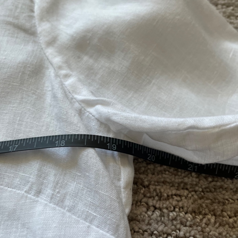 Chelsea and Theodore linen tunic - Picture 6 of 10